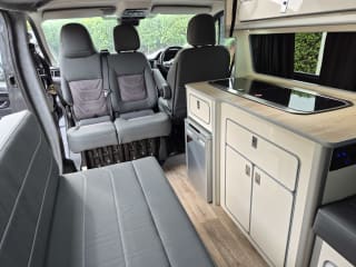 GREY 2022 RENAULT TRAFIC SL28 SPORT + BLUE DCI - Imaging+