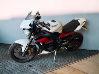 White 2017 Triumph Street Triple 675 - Photo 25