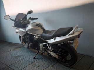 Silver 2002 Suzuki Bandit 1200 - Photo 2