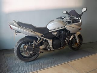 Silver 2002 Suzuki Bandit 1200 - Photo 6