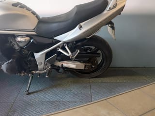 Silver 2002 Suzuki Bandit 1200 - Photo 9