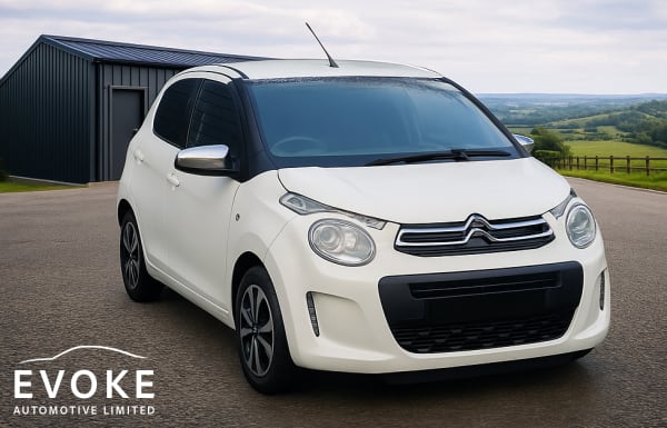 White 2016 Citroen C1