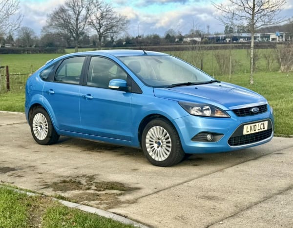 BLUE 2010 FORD FOCUS TITANIUM 100