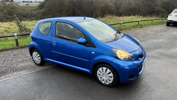 BLUE 2009 TOYOTA AYGO BLUE VVT-I