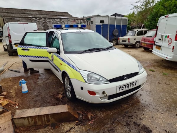 2001 FORD FOCUS ZETEC