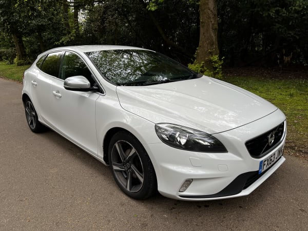 2013 VOLVO V40