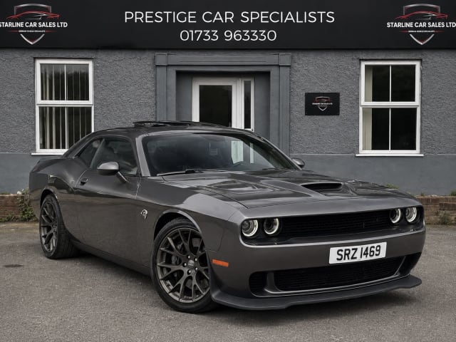 DODGE CHALLENGER SRT HELLCAT