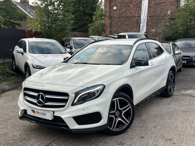 2016 MERCEDES-BENZ GLA 220 D 4MAT AMG LINE PREM A