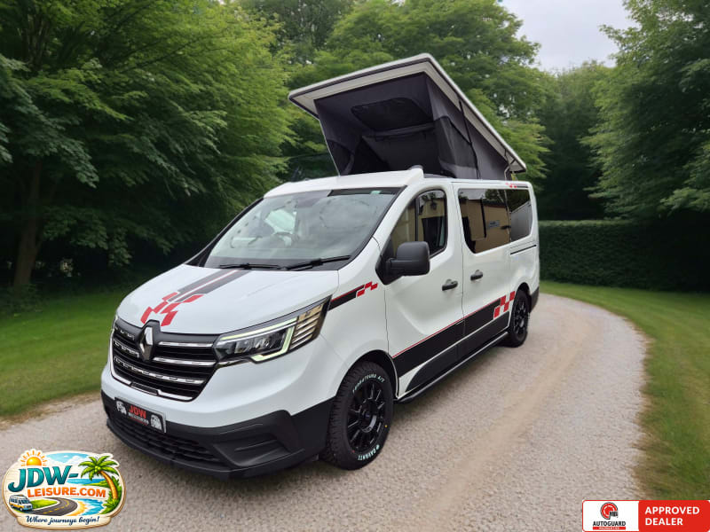 2023 RENAULT TRAFIC SL28 B-NESS + BLUE DCI  4  Berth  Camper van