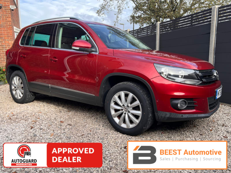 RED 2013 VOLKSWAGEN TIGUAN MATCH TDI Blue Motion Tech 4MOTION