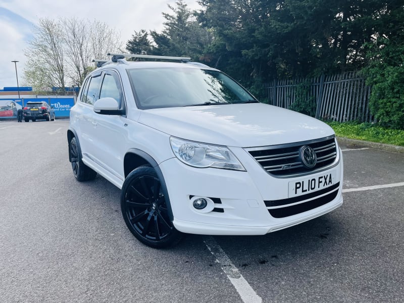 2010 VOLKSWAGEN TIGUAN RLINE TDI 4MOT 140