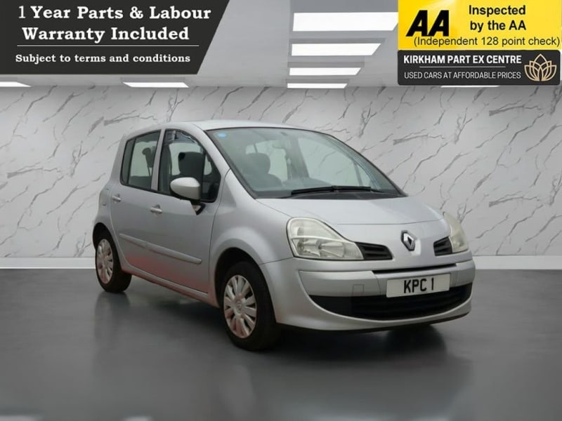 Silver 2011 Renault Modus