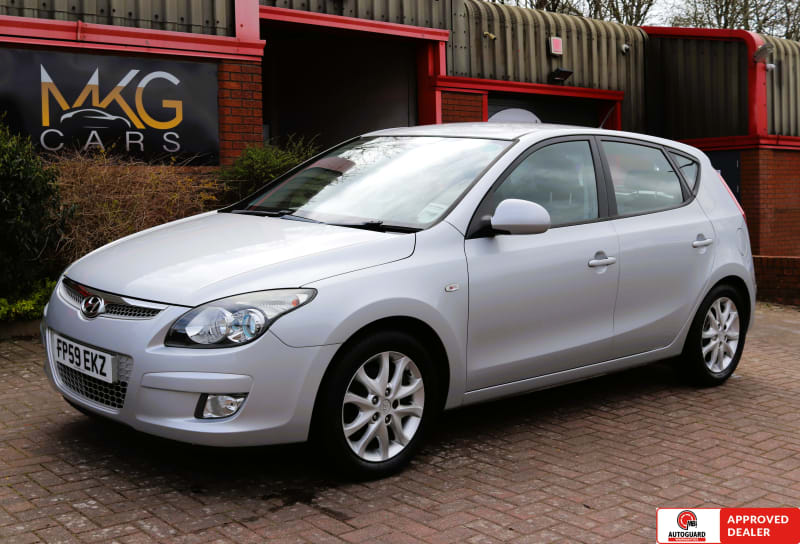 SILVER 2009 HYUNDAI I30 ES