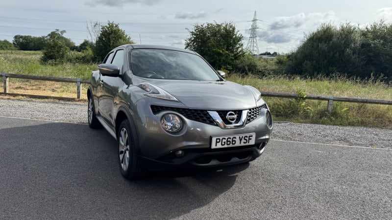 2017 NISSAN JUKE 