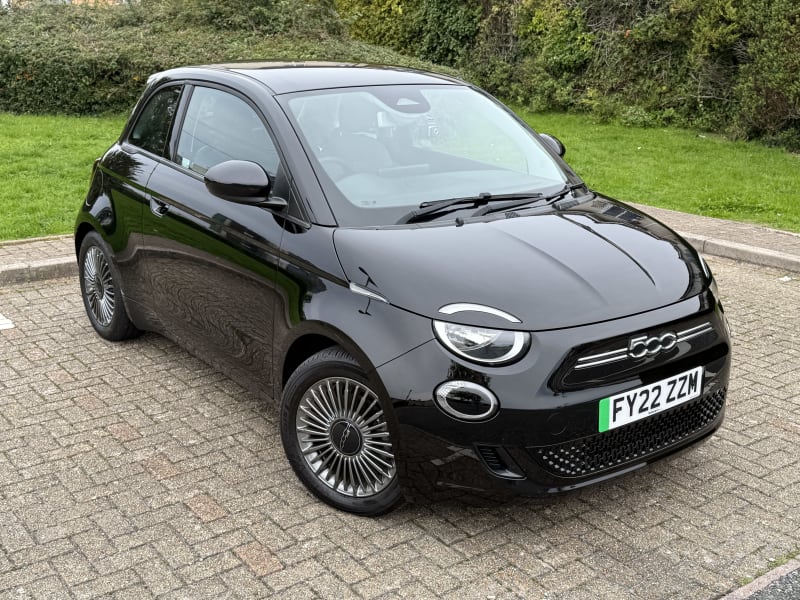 2022 FIAT 500E ICON