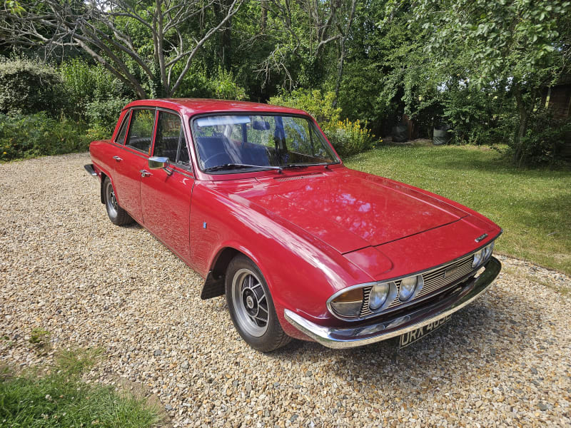 1973 TRIUMPH 2000