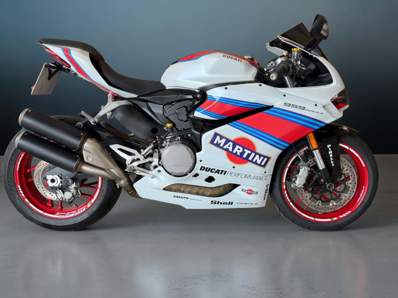 WHITE 2018 DUCATI 959 PANIGALE