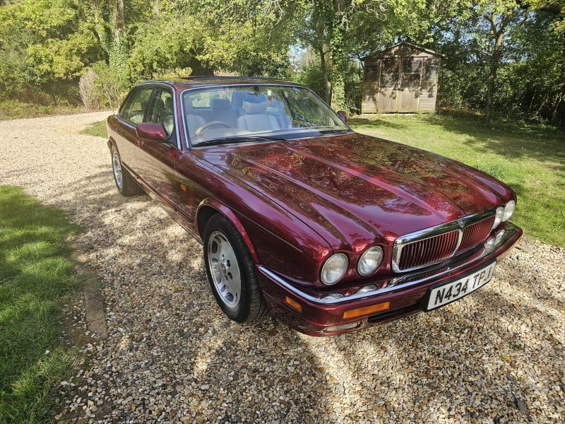RED 1996 JAGUAR XJ6 SPORT AUTO