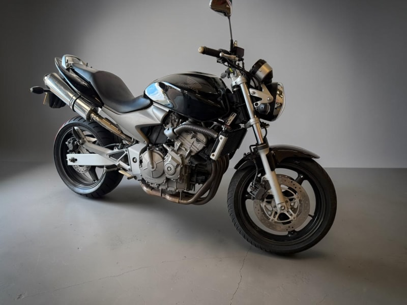 Black 2004 Honda CB600F Hornet