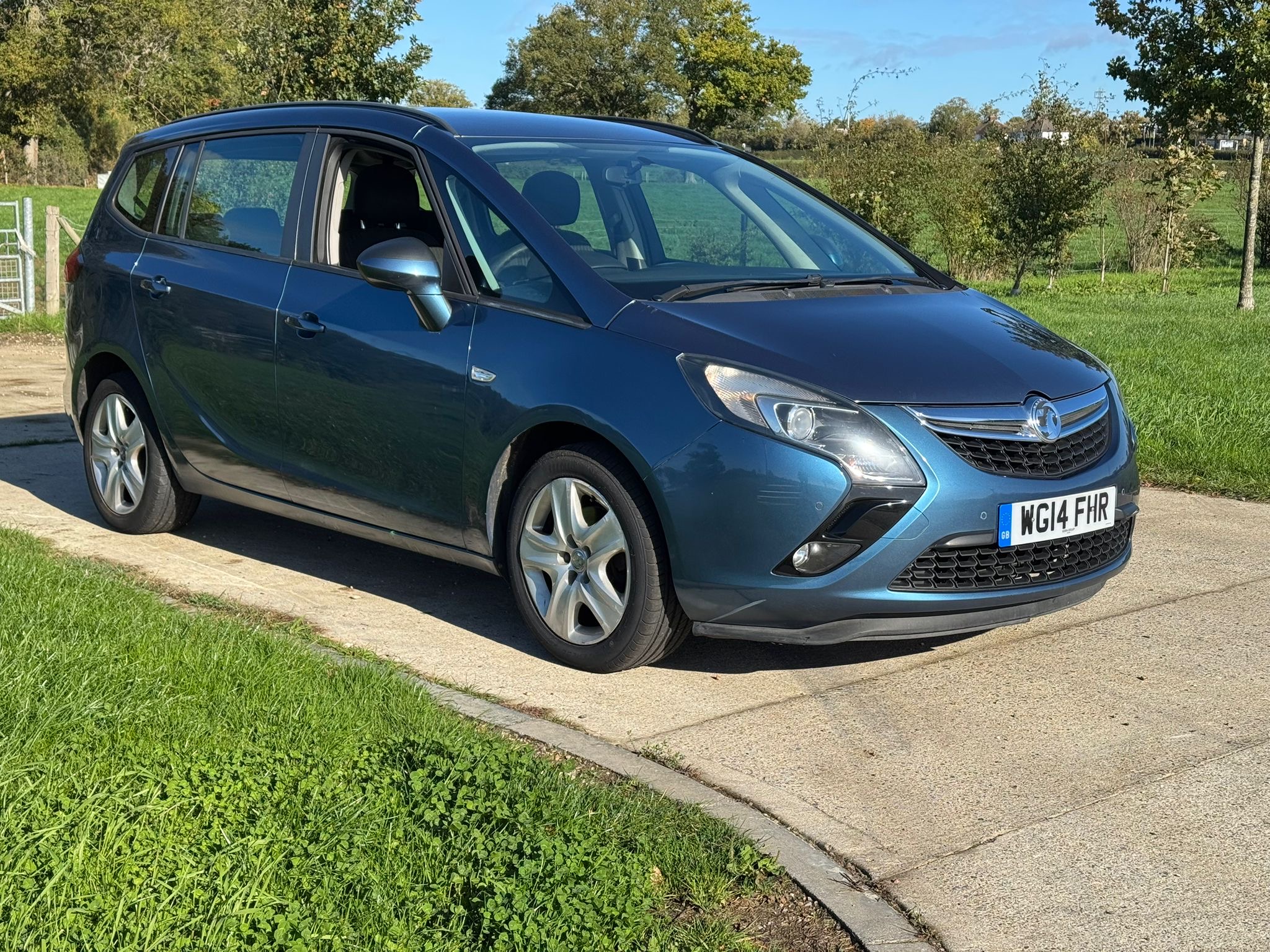 2014 VAUXHALL ZAFIRA TOURER EXCLUSIV TURBO