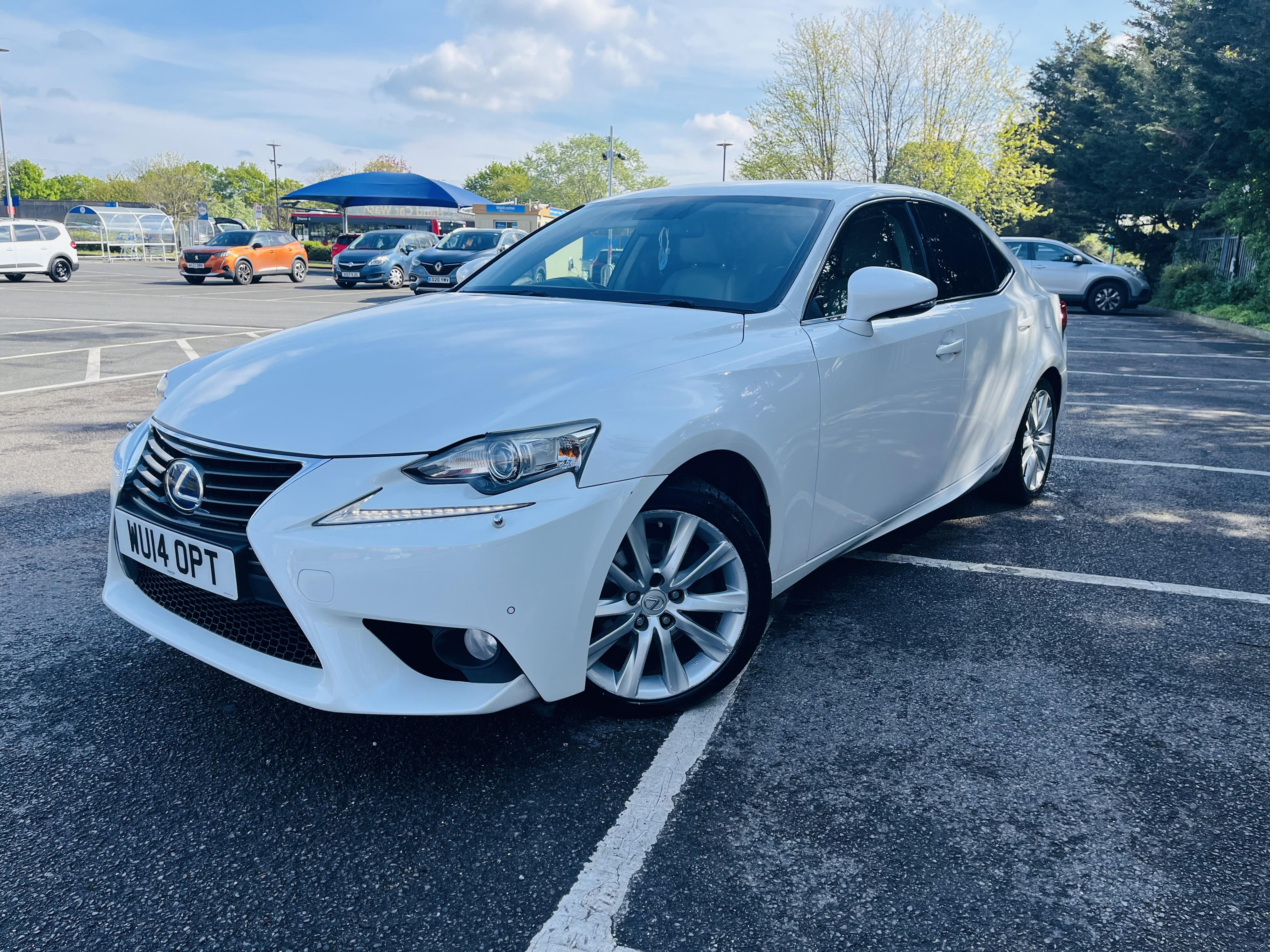 2014 Lexus Is 300H Luxury CVT used car for sale