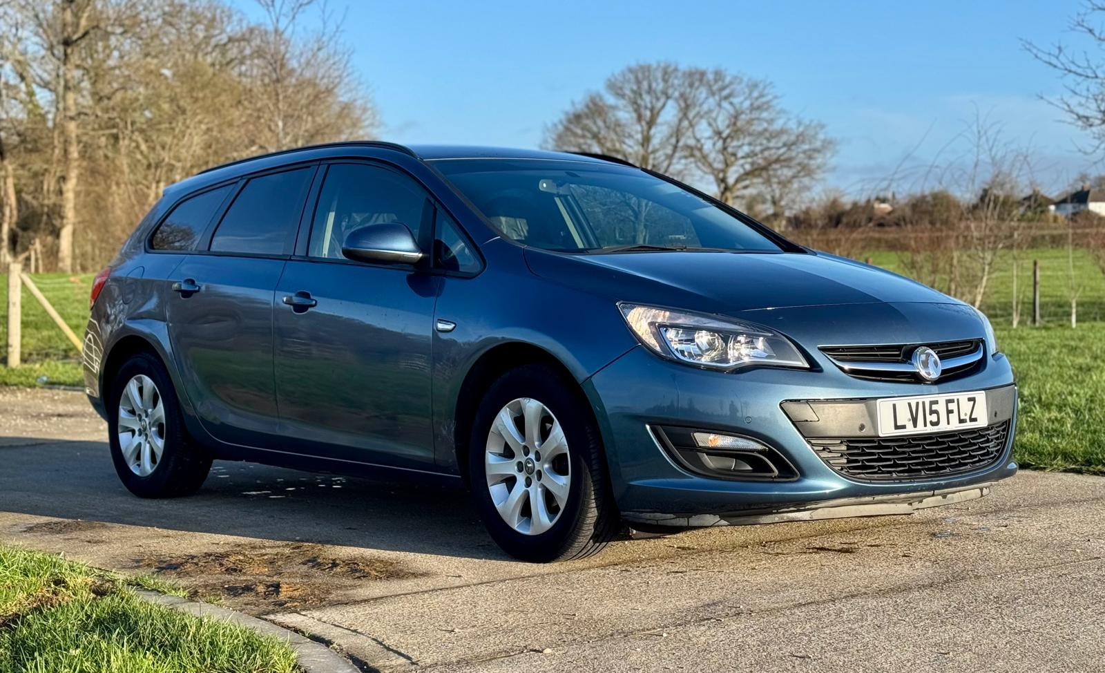 2015 VAUXHALL ASTRA DESIGN AUTO