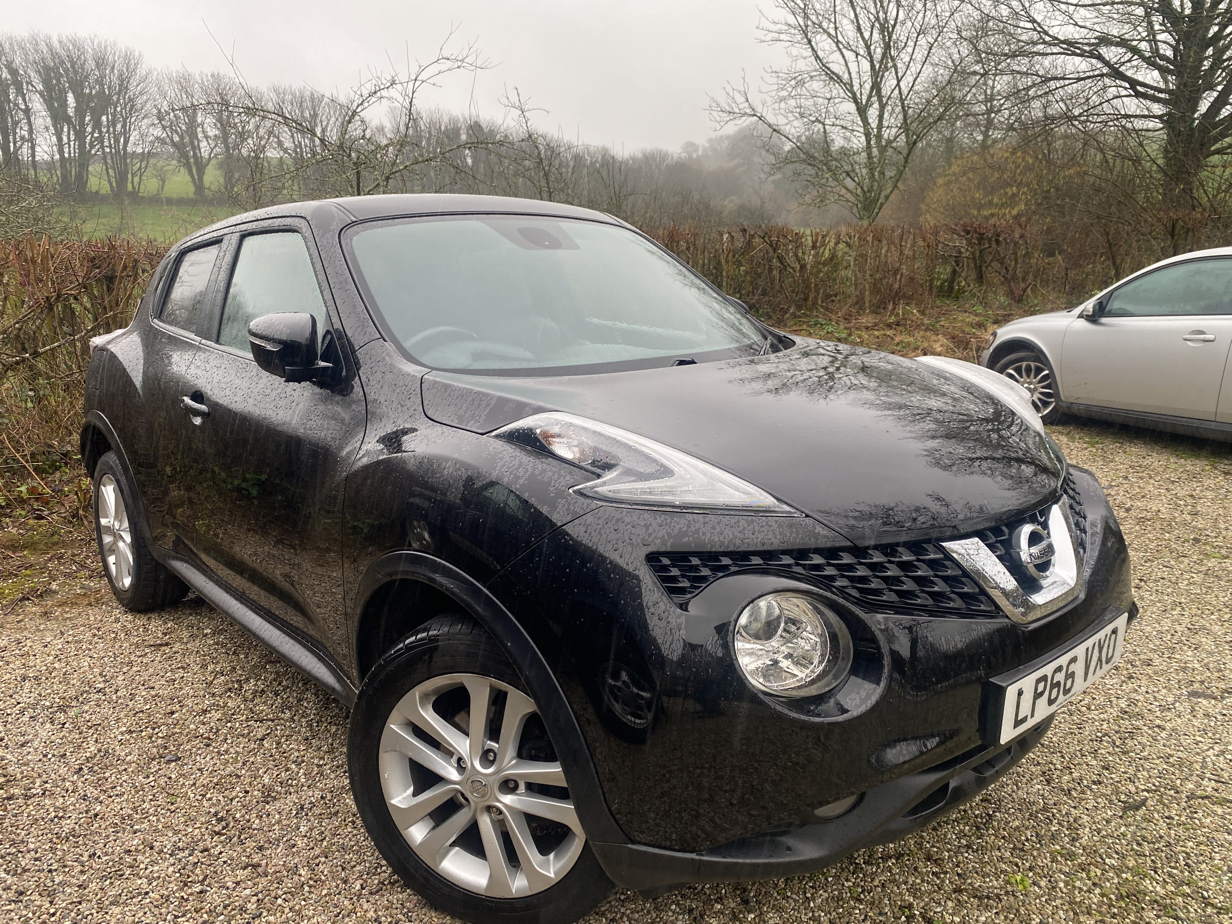 BLACK 2017 NISSAN JUKE N-CONNECTA DIG-T