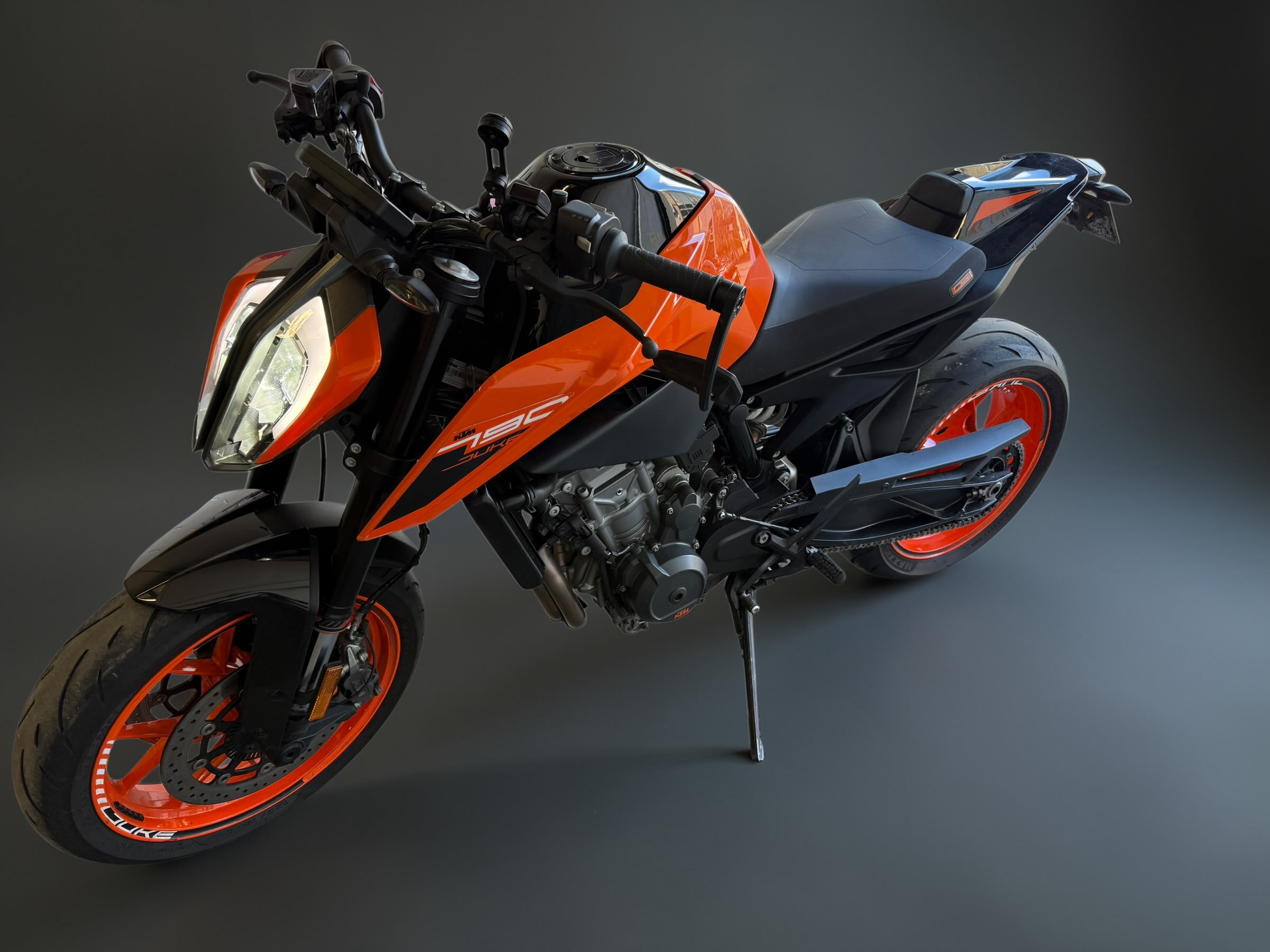 ORANGE 2021 KTM 790 DUKE 20