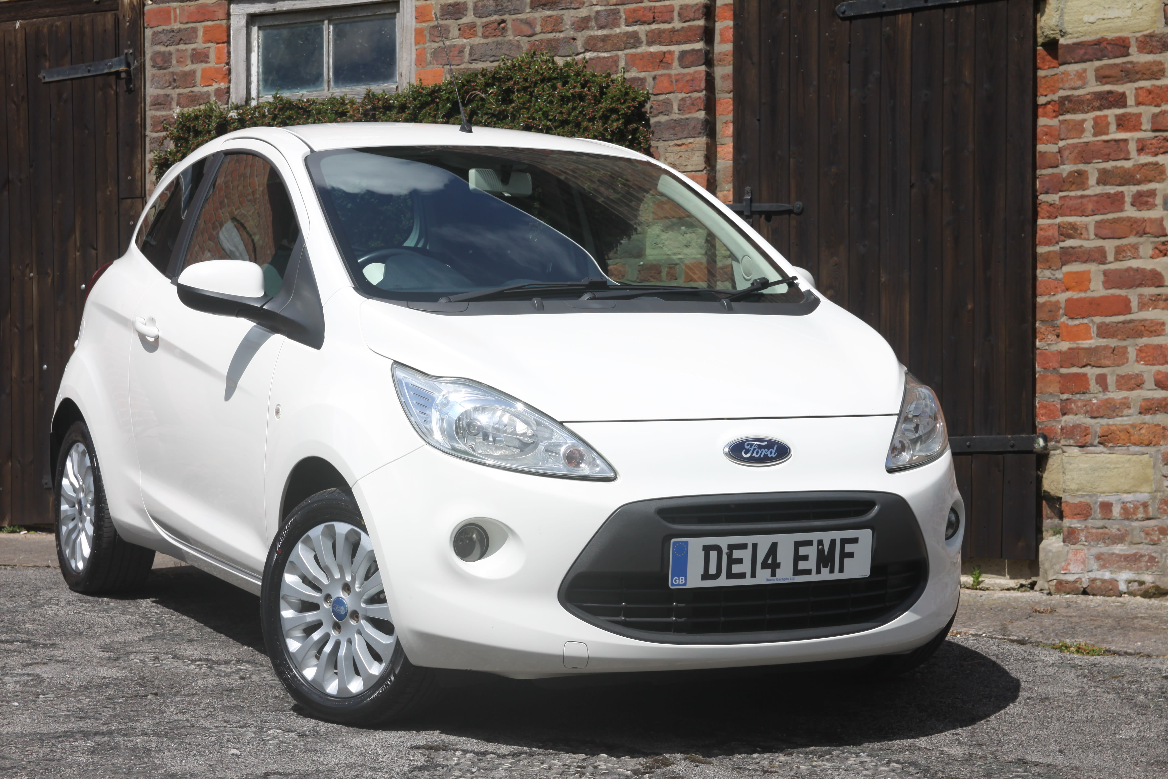 WHITE 2014 FORD KA ZETEC