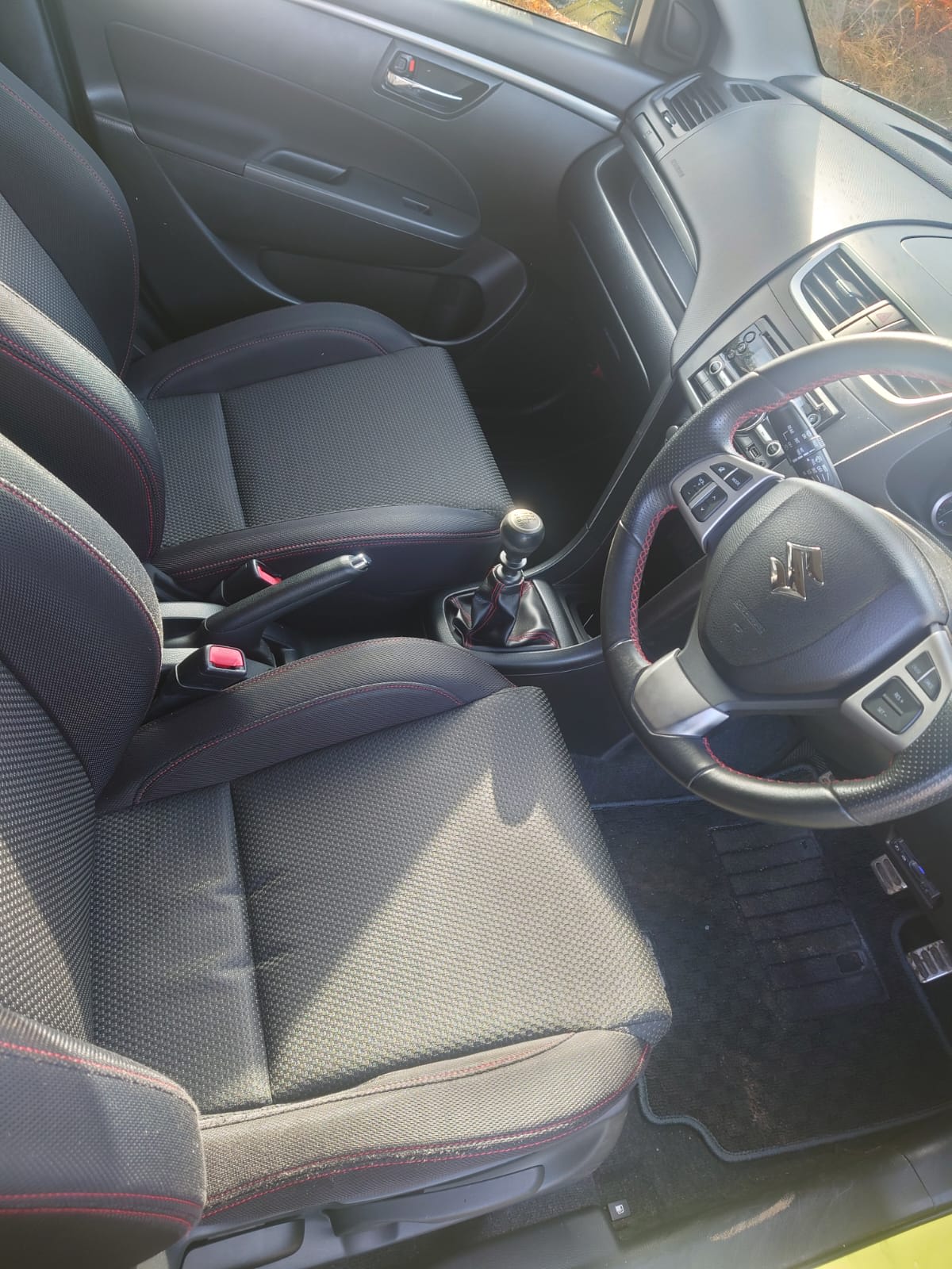 2012 Suzuki Swift used car for sale