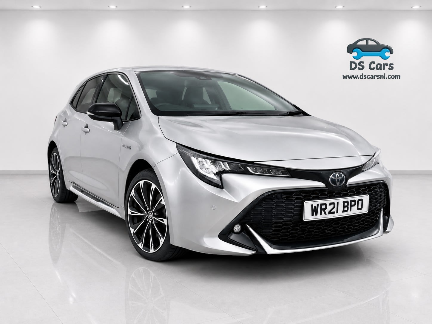 SILVER 2021 TOYOTA COROLLA 1.8VVT CVT