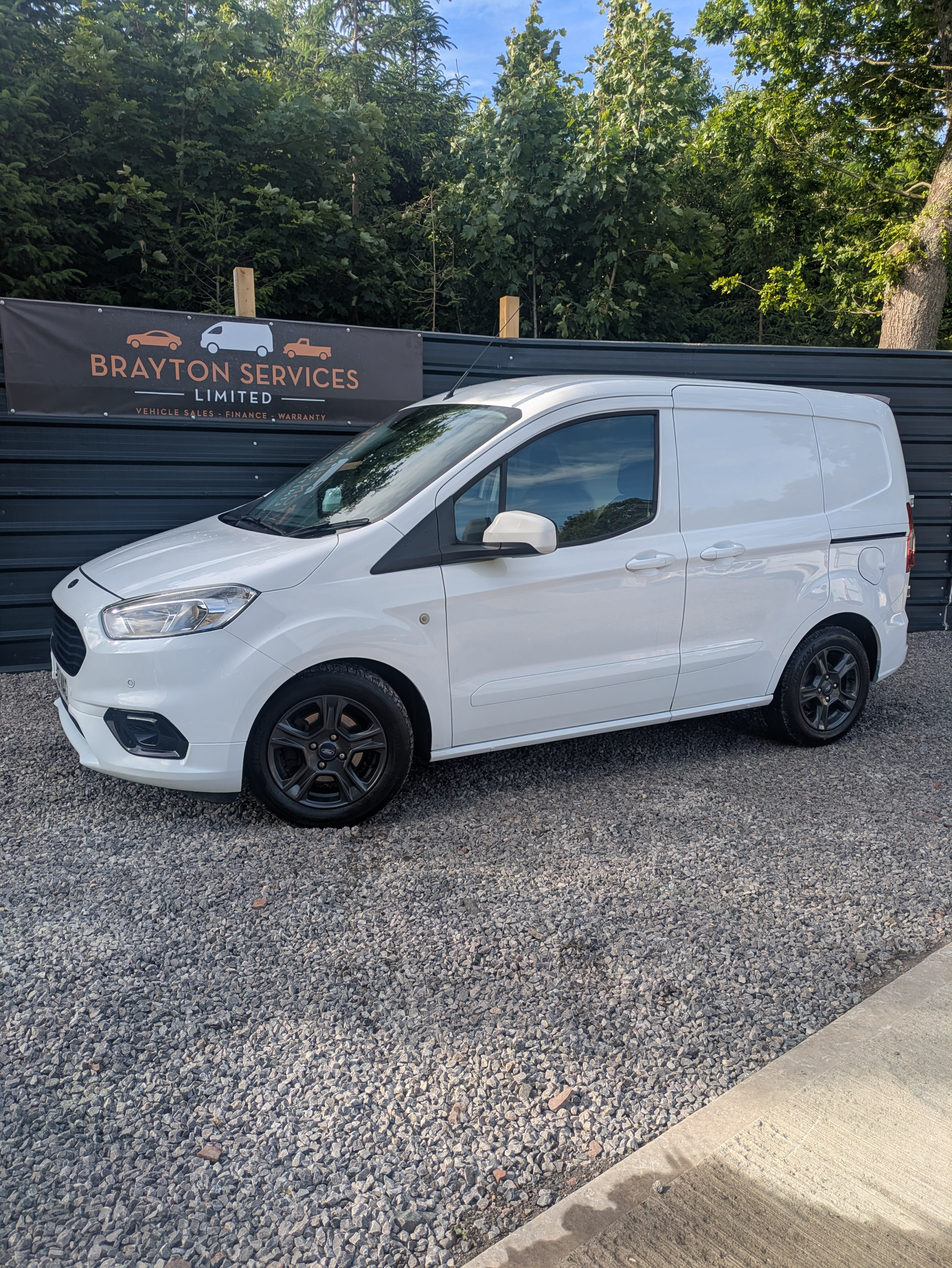 2021 Ford Transit Courier Limited Tdci used car for sale