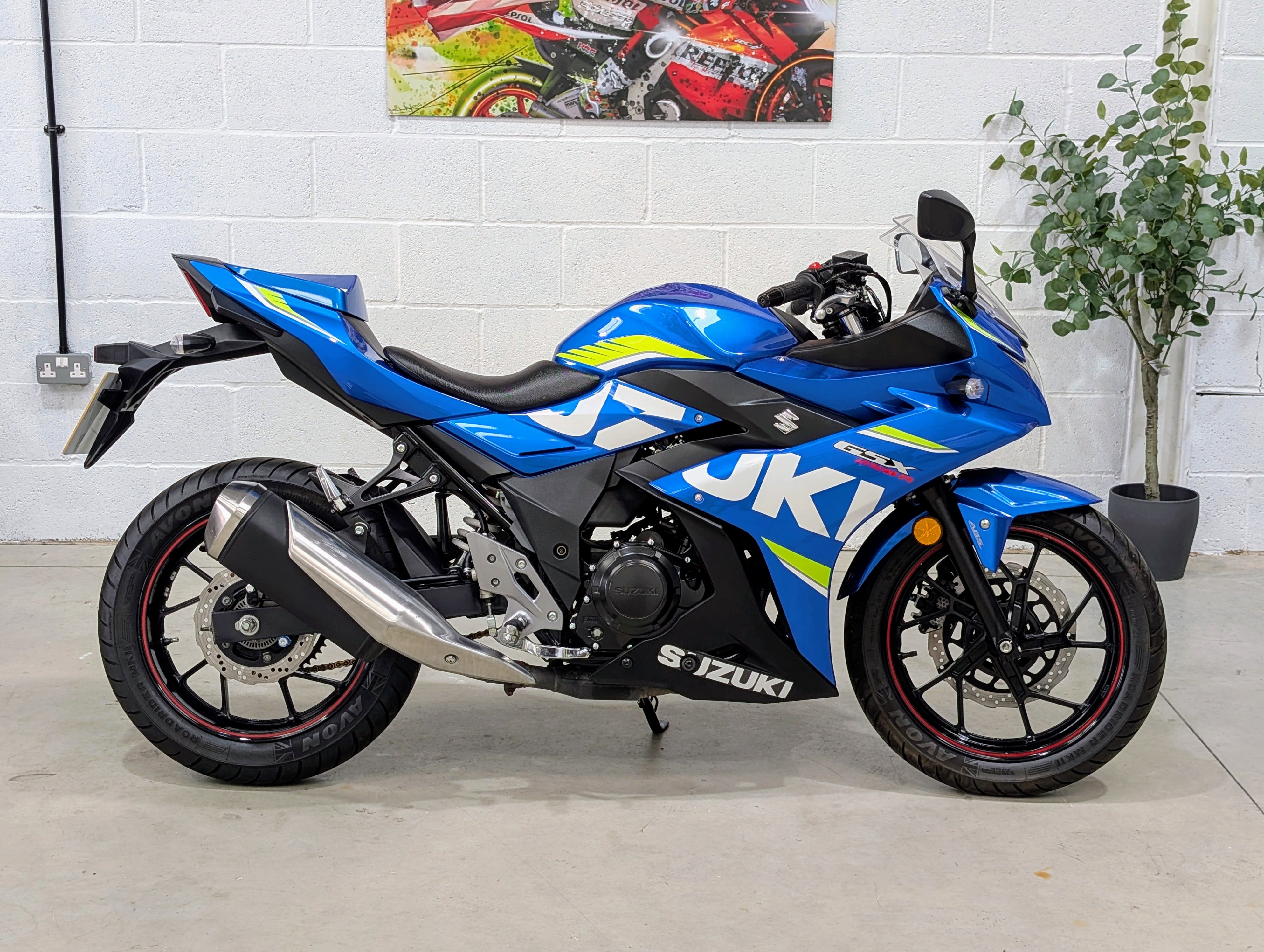 2017 Suzuki Gsx 250 Rz AL8 ABS 250 Super Sports Petrol Manual Euro 4 (25 Ps) used car for sale