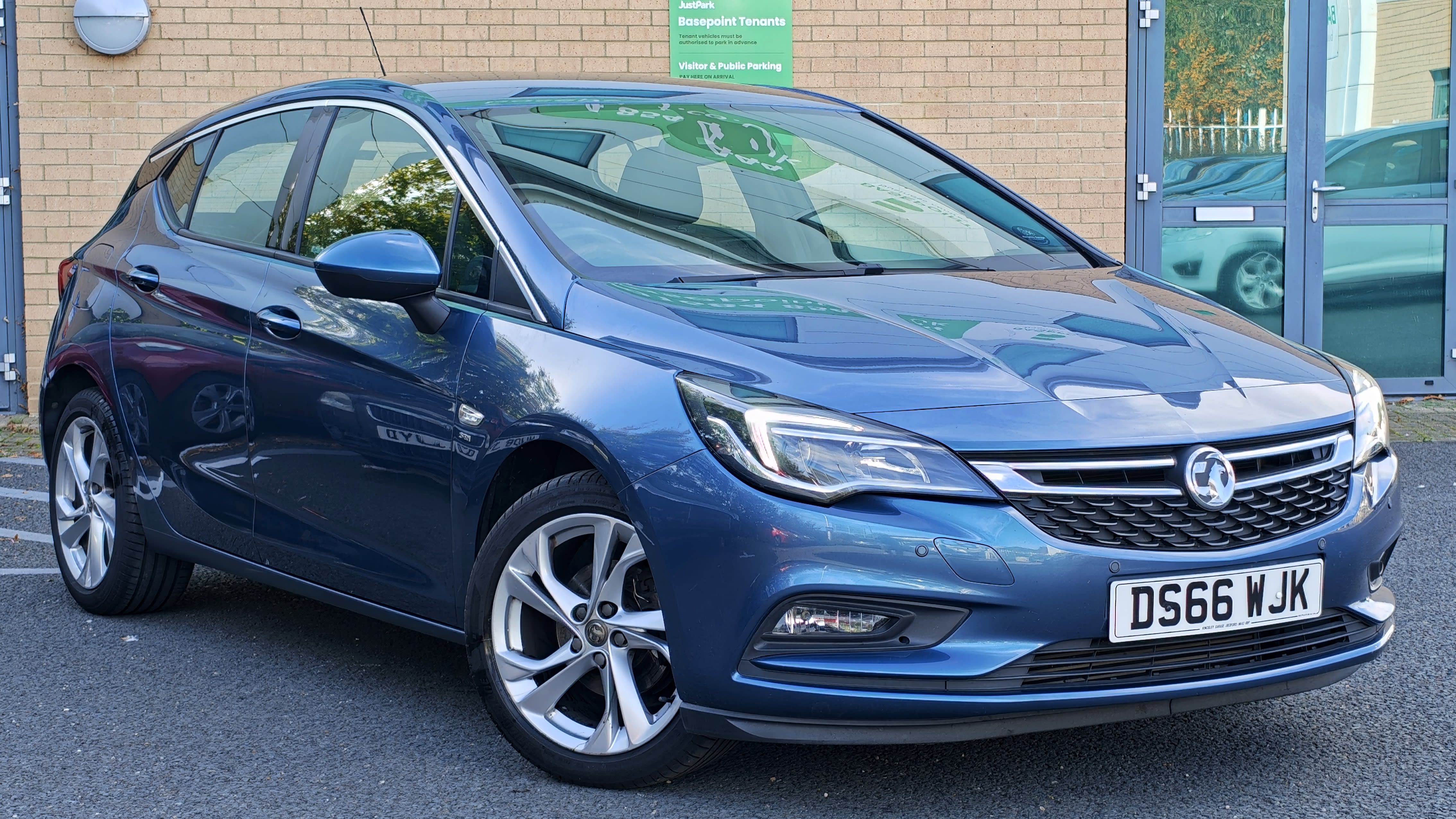 2016 Vauxhall Astra