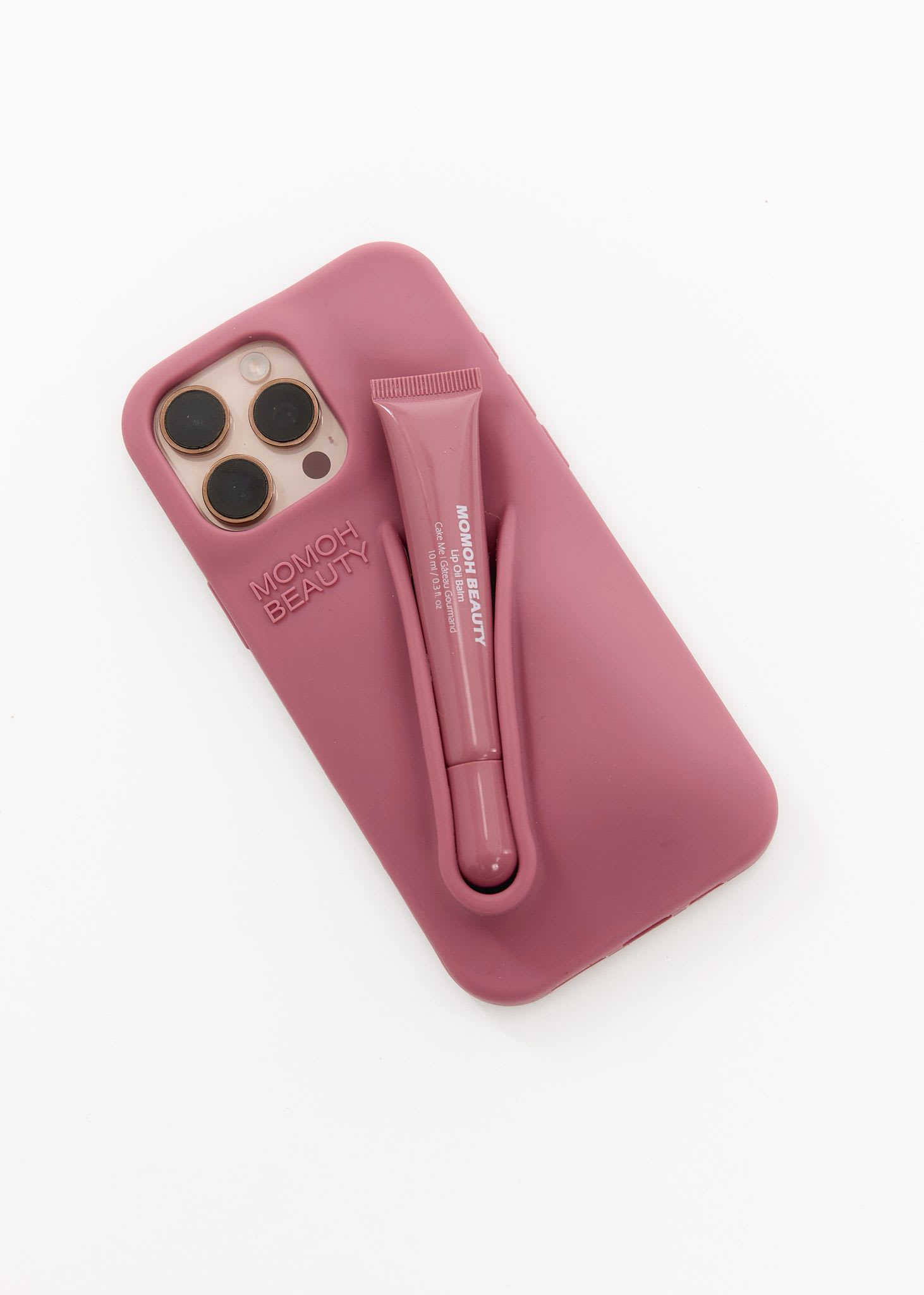 Model Holding Pastel Pouch