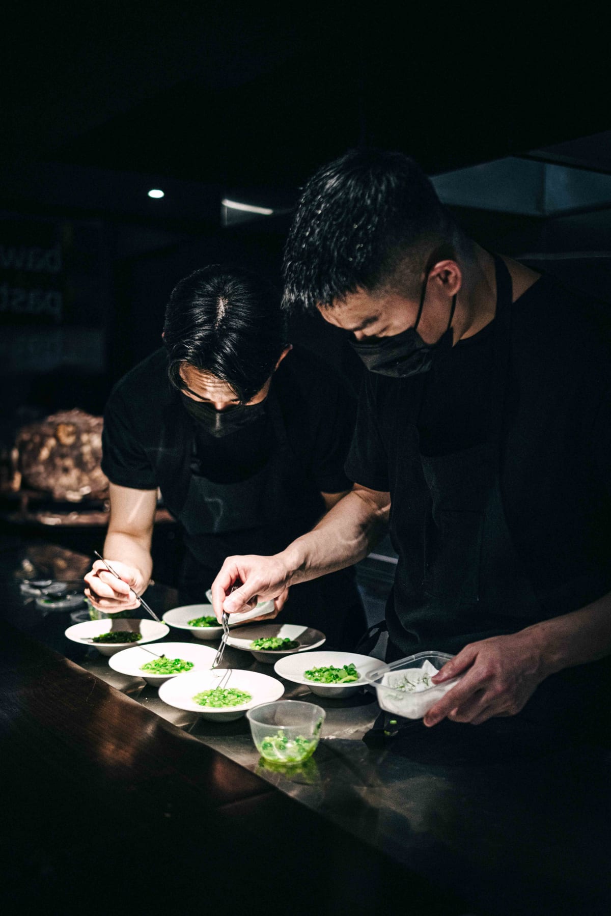 bawi pastabar, Seoul: The Openers (7)