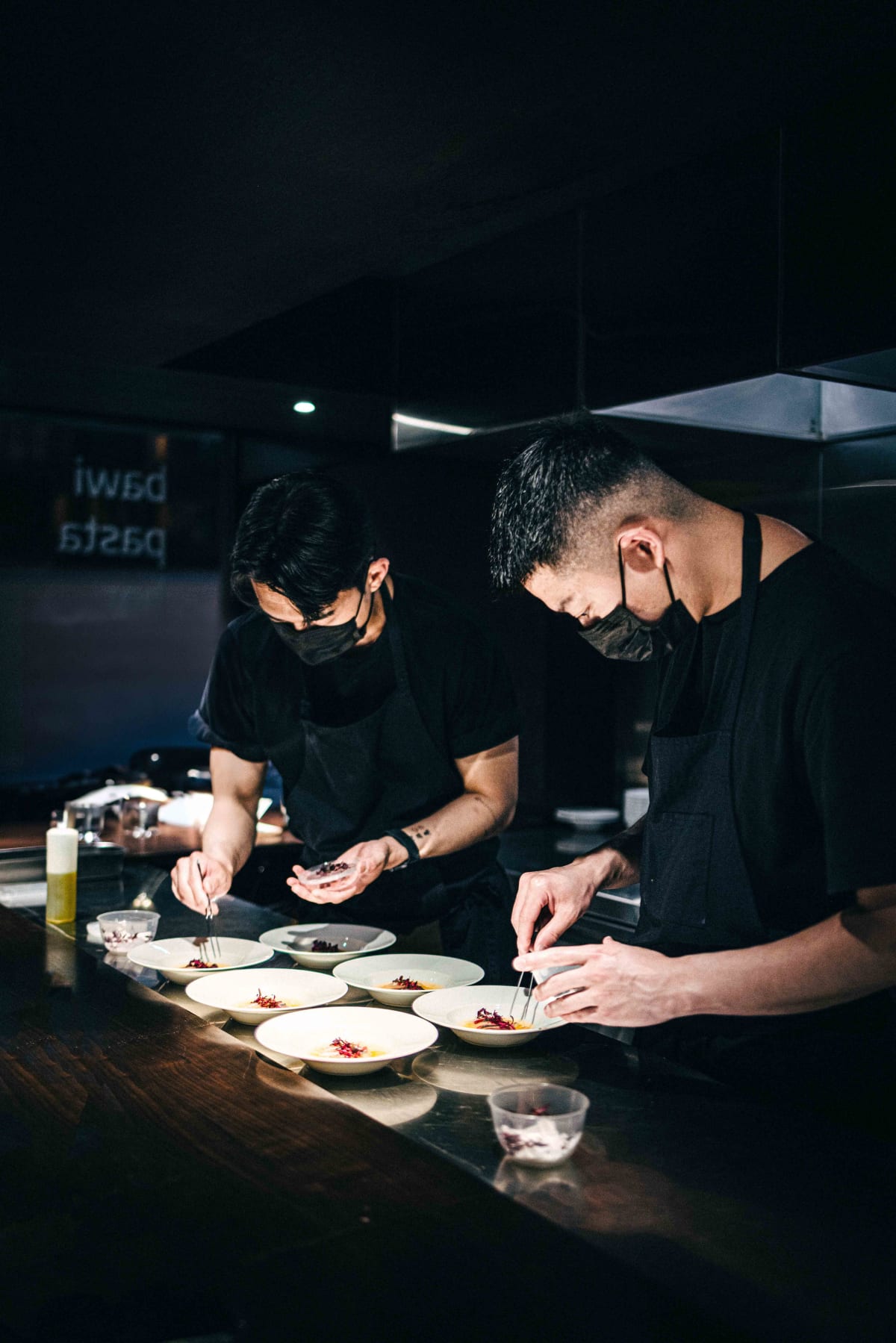 bawi pastabar, Seoul: The Openers (13)