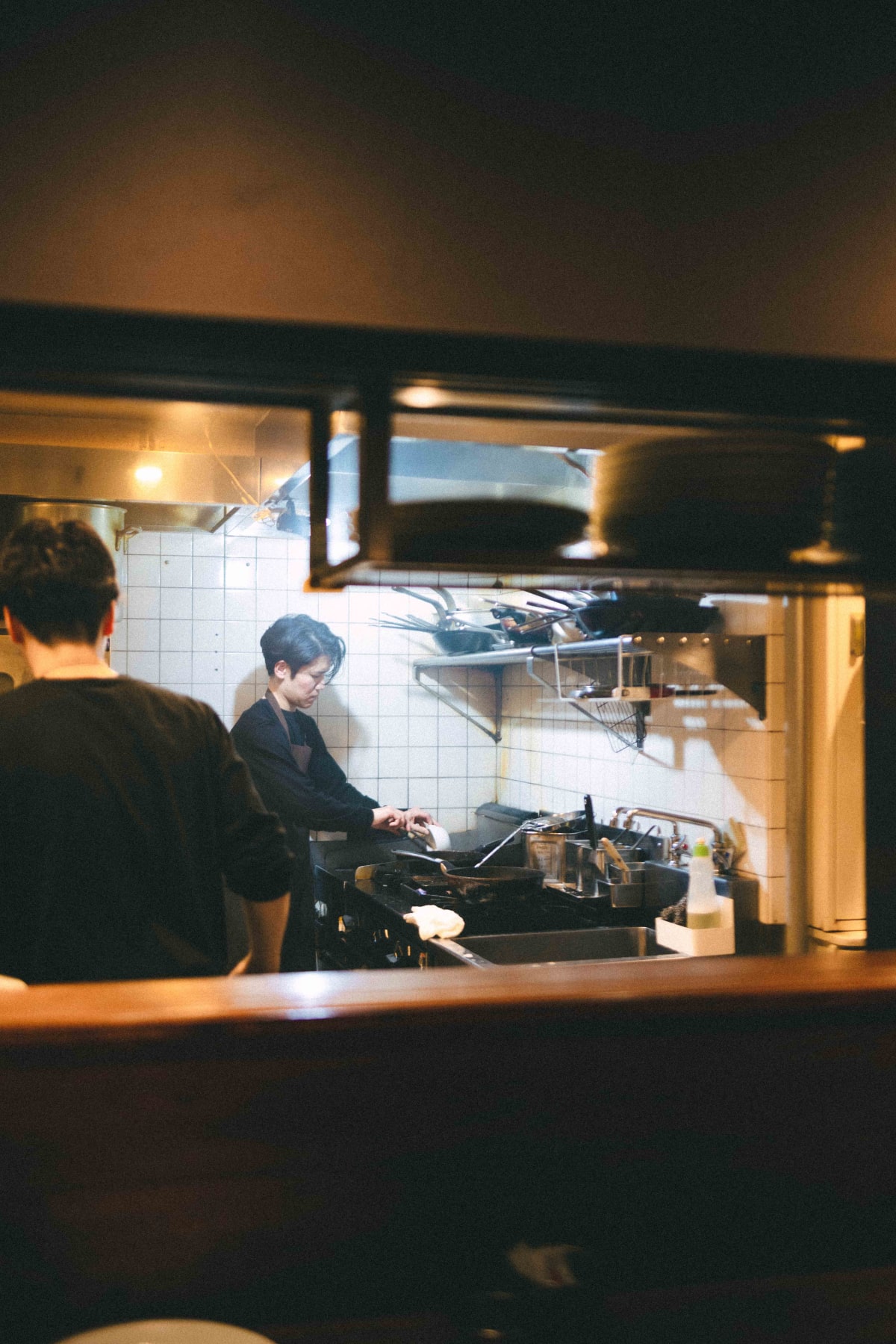 Burger Police, Tokyo: The Burger (2)