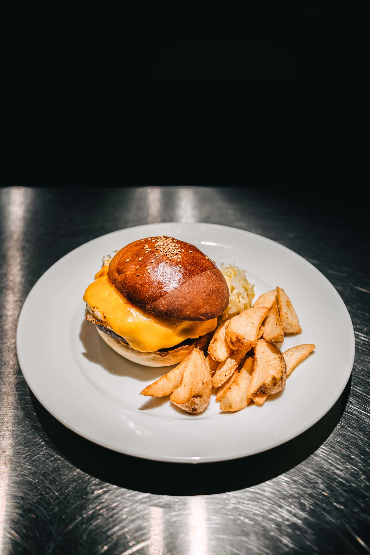 Burger Police, Tokyo: The Burger (3)