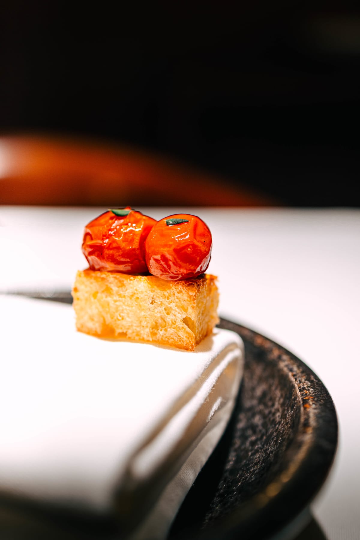 Hommage, Tokyo: The Amuse (4)