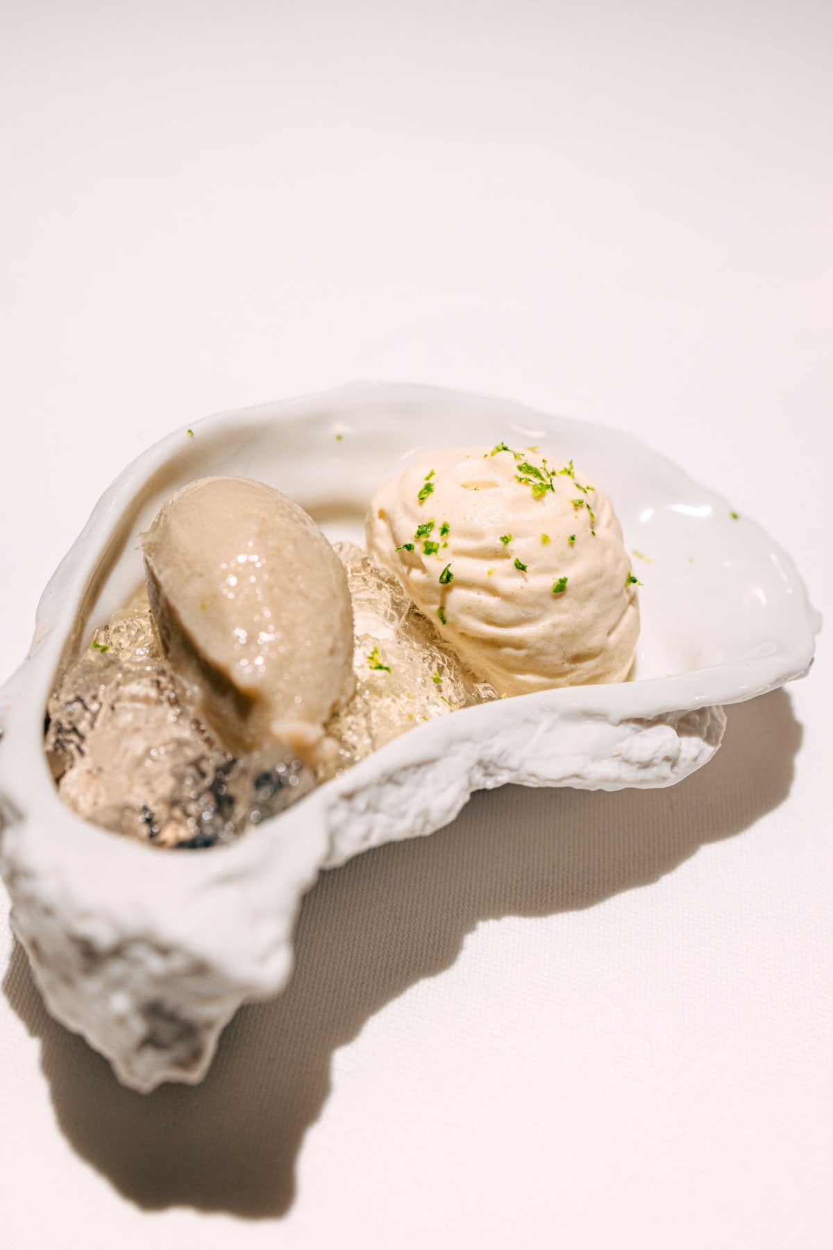 Hommage, Tokyo: An Extra Oyster (9)