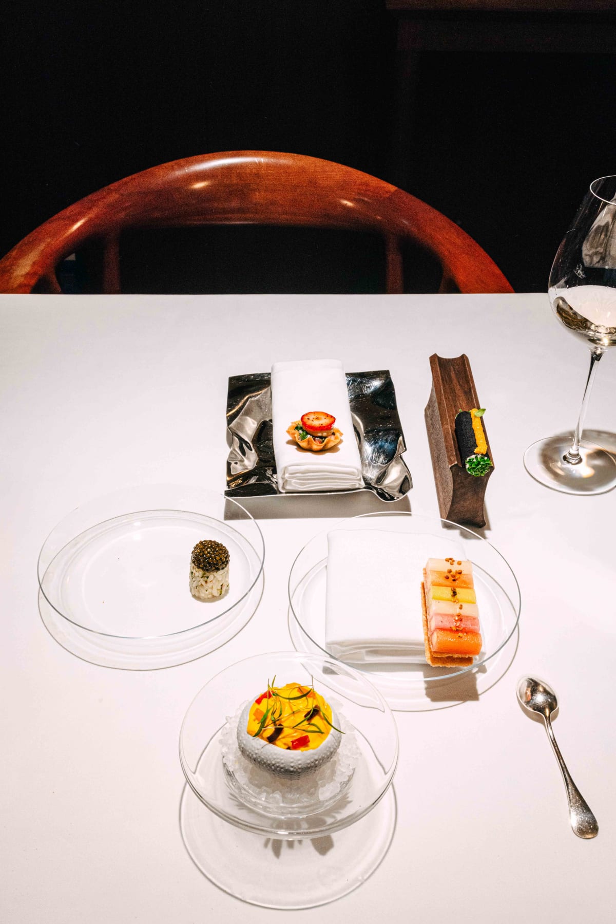 Hommage, Tokyo: A Second Spread (1)
