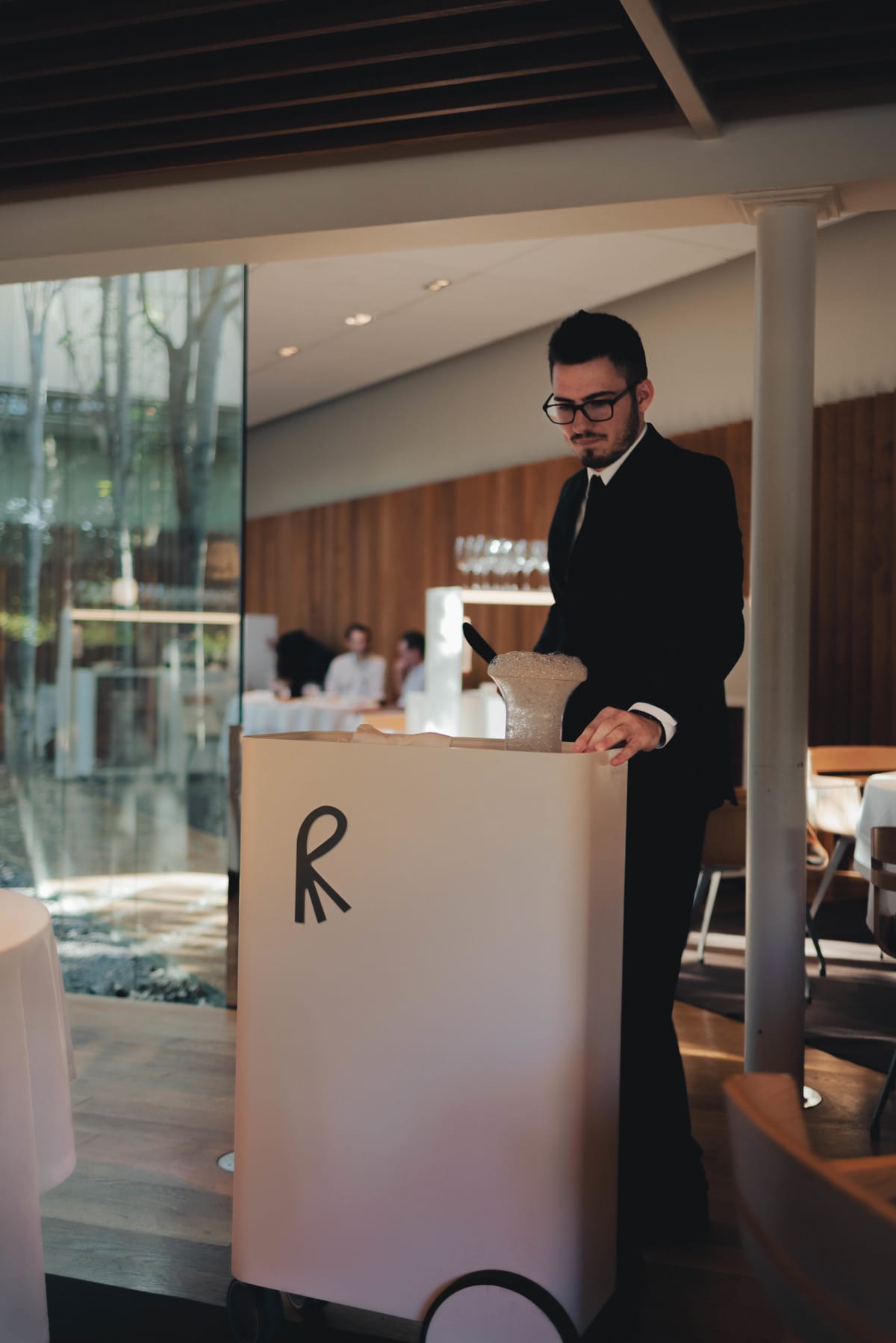 El Celler de Can Roca, Girona: Sweet Restraint (1)