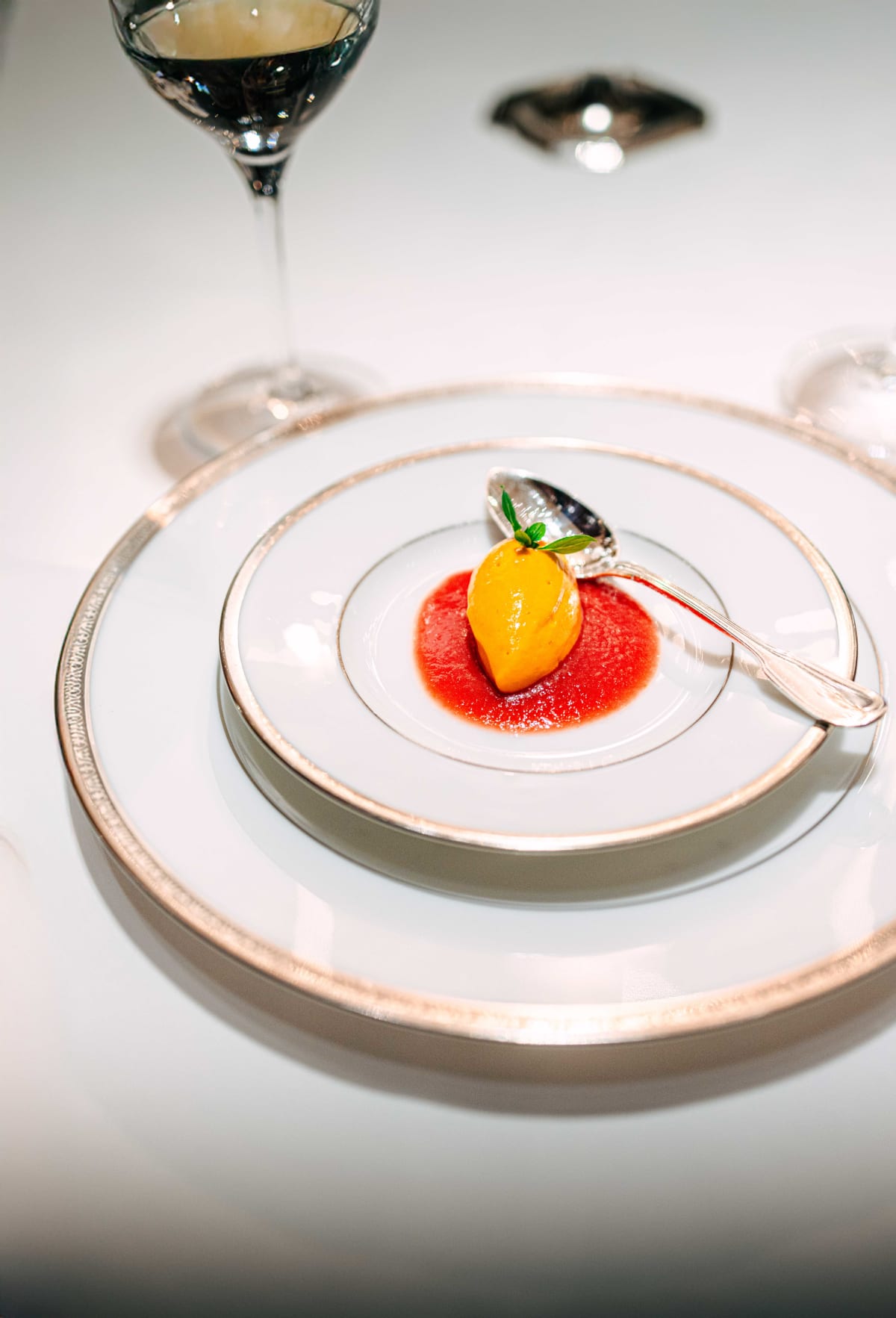 L'Ambroisie, Paris: Into the Meal (4)