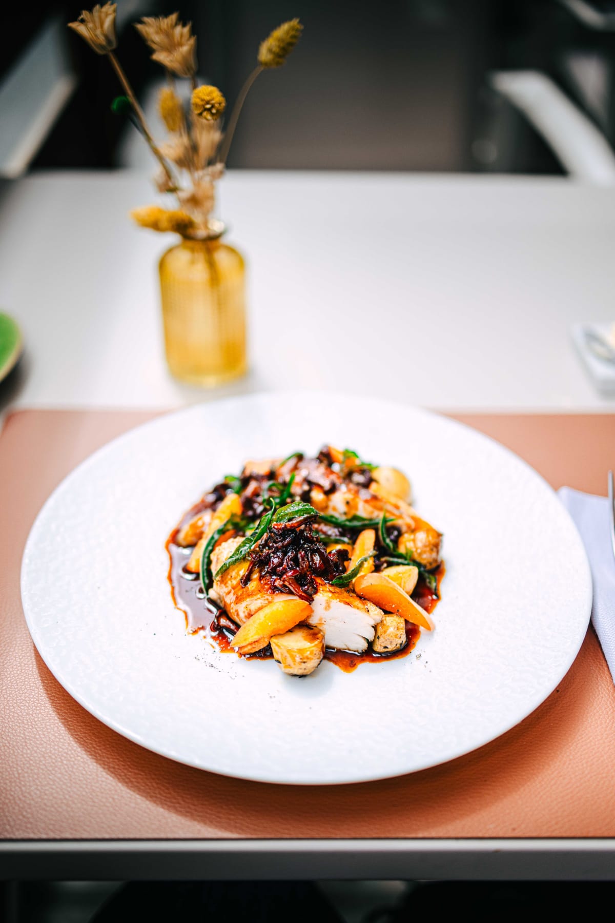 Tomy & Co, Paris: The Poultry (1)
