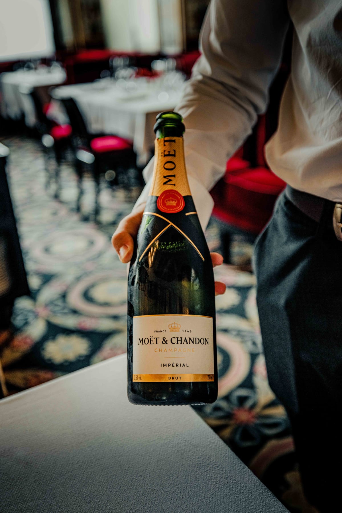 Le Grand Véfour, Paris: The Champagne (1)