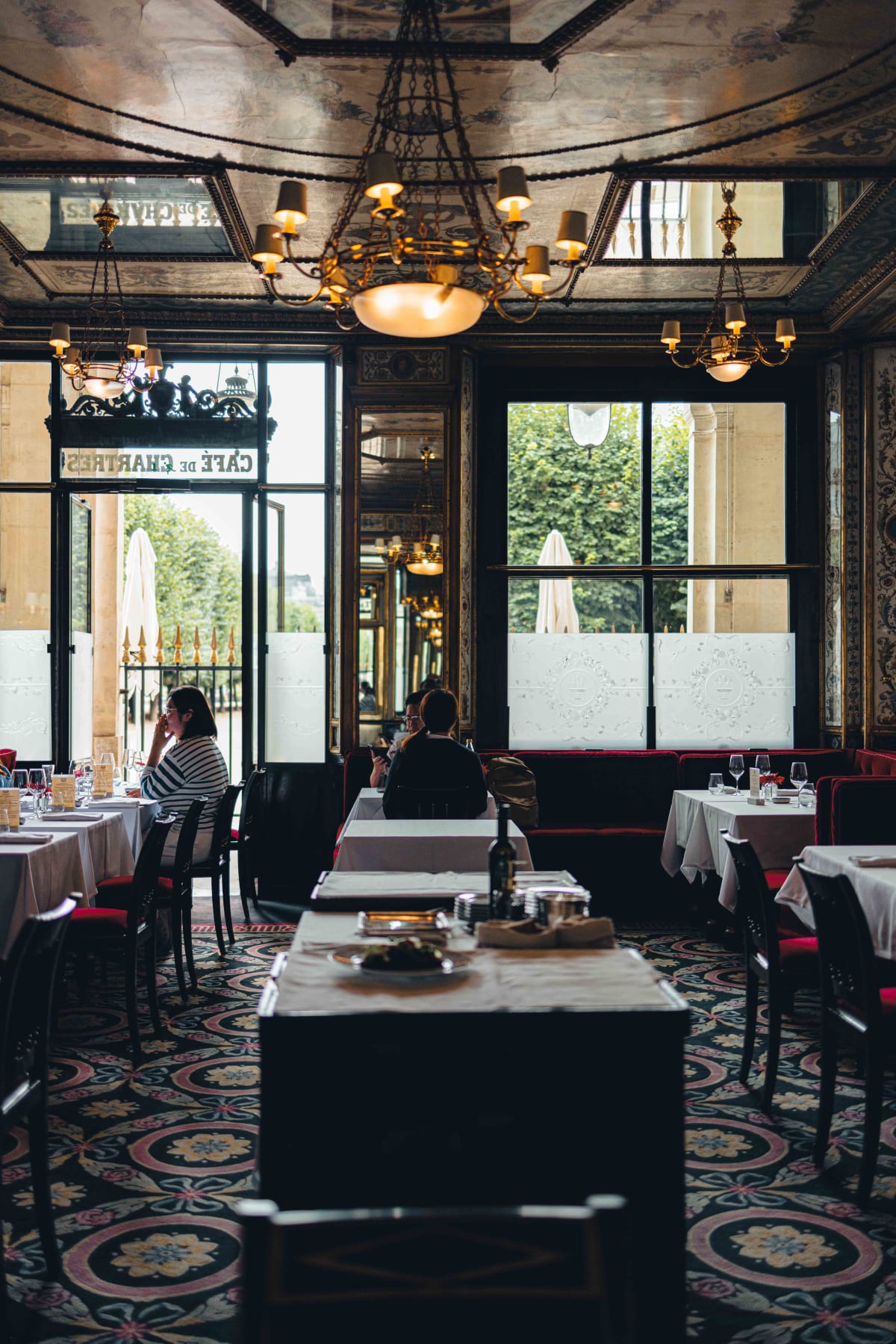 Le Grand Véfour, Paris: Under the Arcade (4)