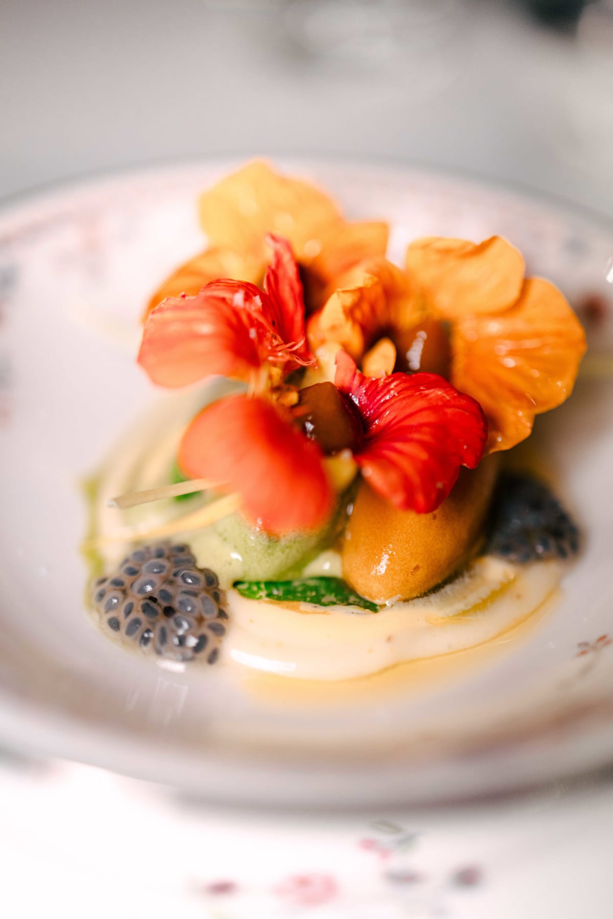 GIGAS, Seoul: The Opening Plates (4)