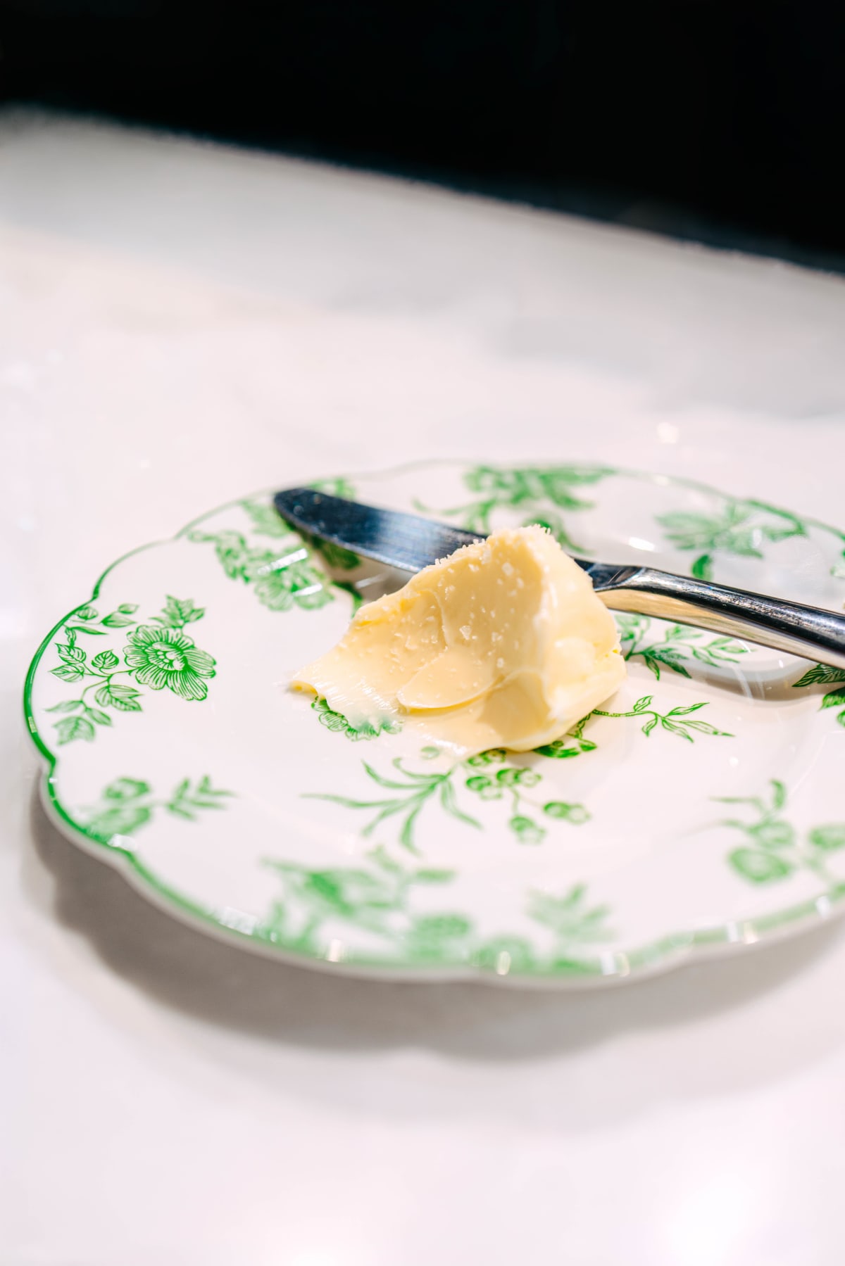 Bistronomy Notre, Seoul: the sourdough with French butter and Maldon salt