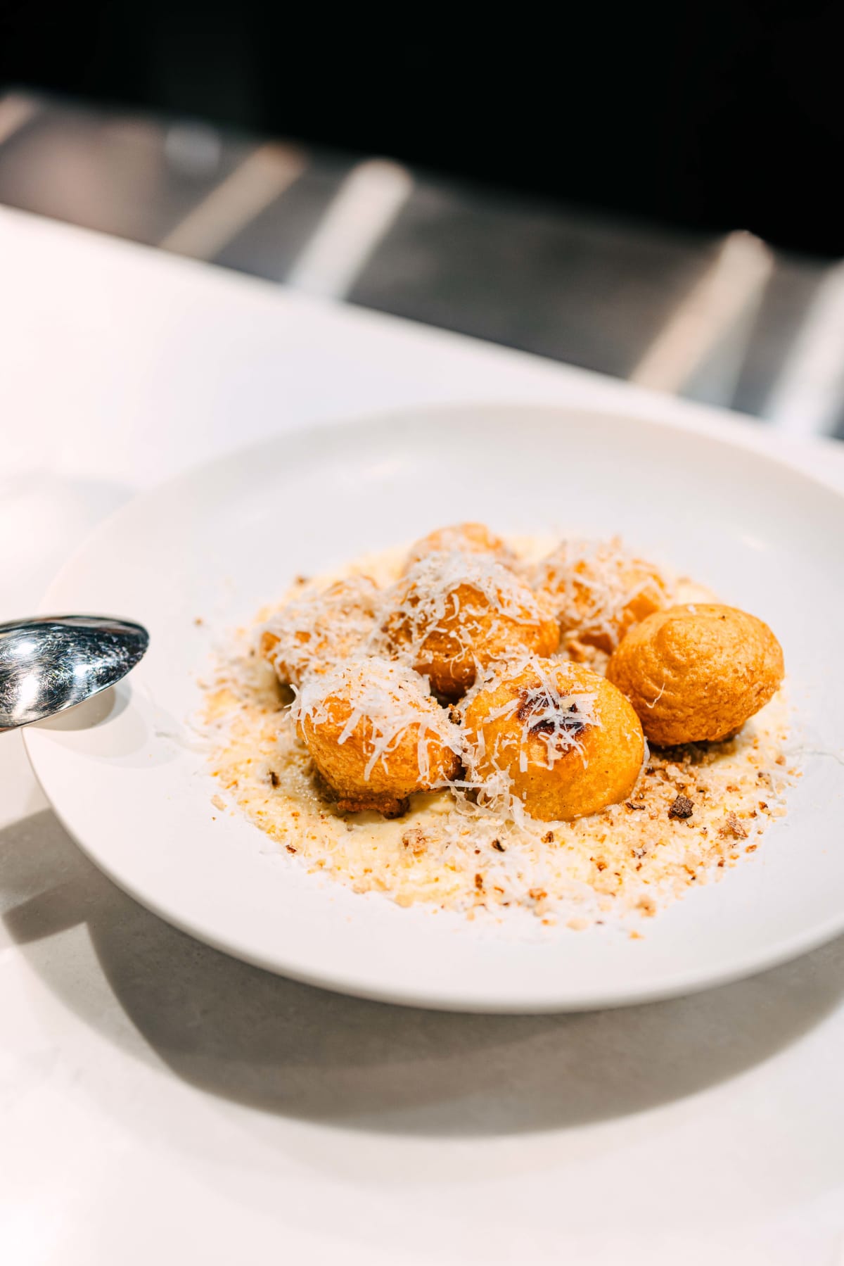 Bistronomy Notre, Seoul: further views of the pommes dauphine